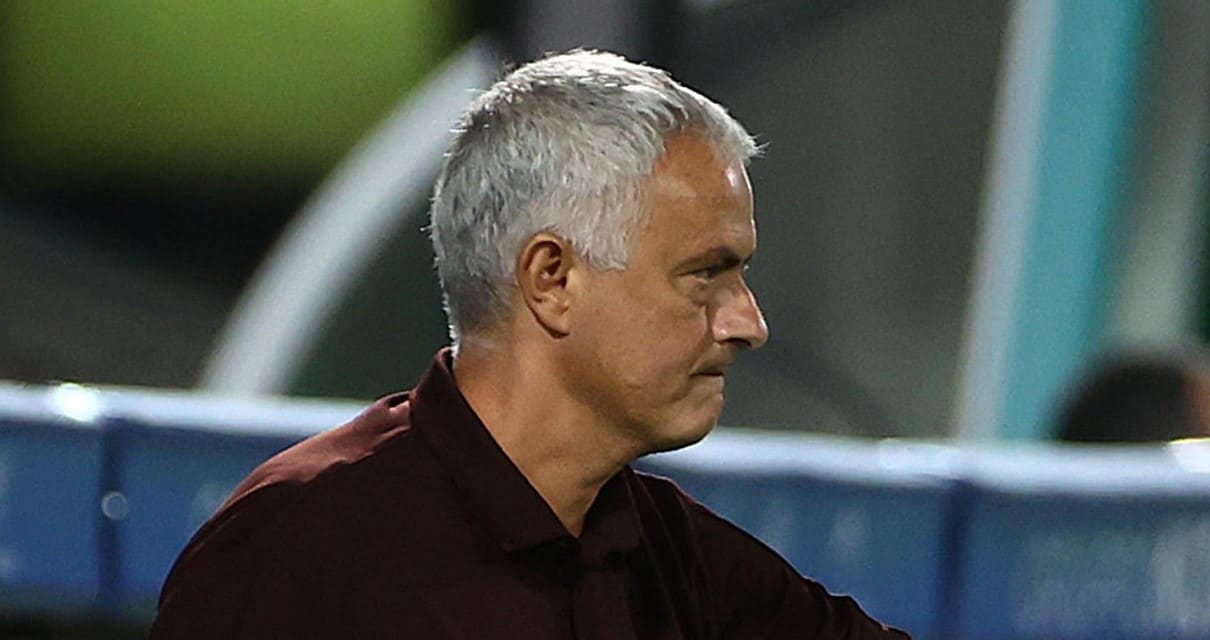Roma: le dichiarazioni di Mourinho, 9 assenti contro l'Hellas