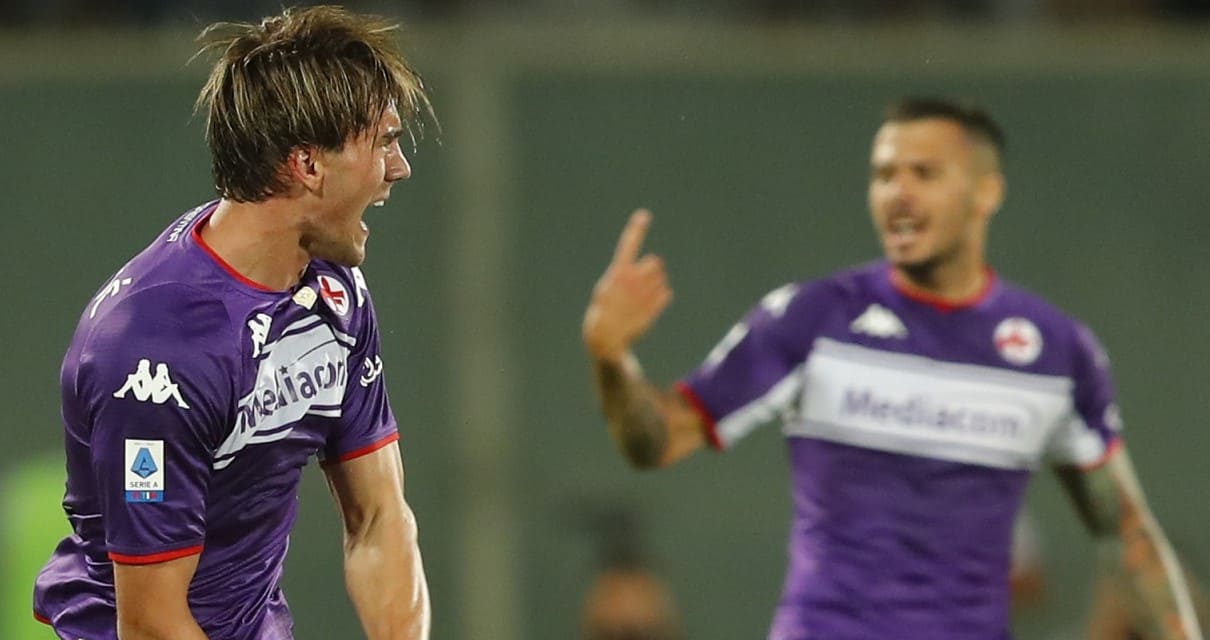 Fiorentina-Cagliari, le pagelle, tris di Biraghi, Gonzalez e Vlahovic