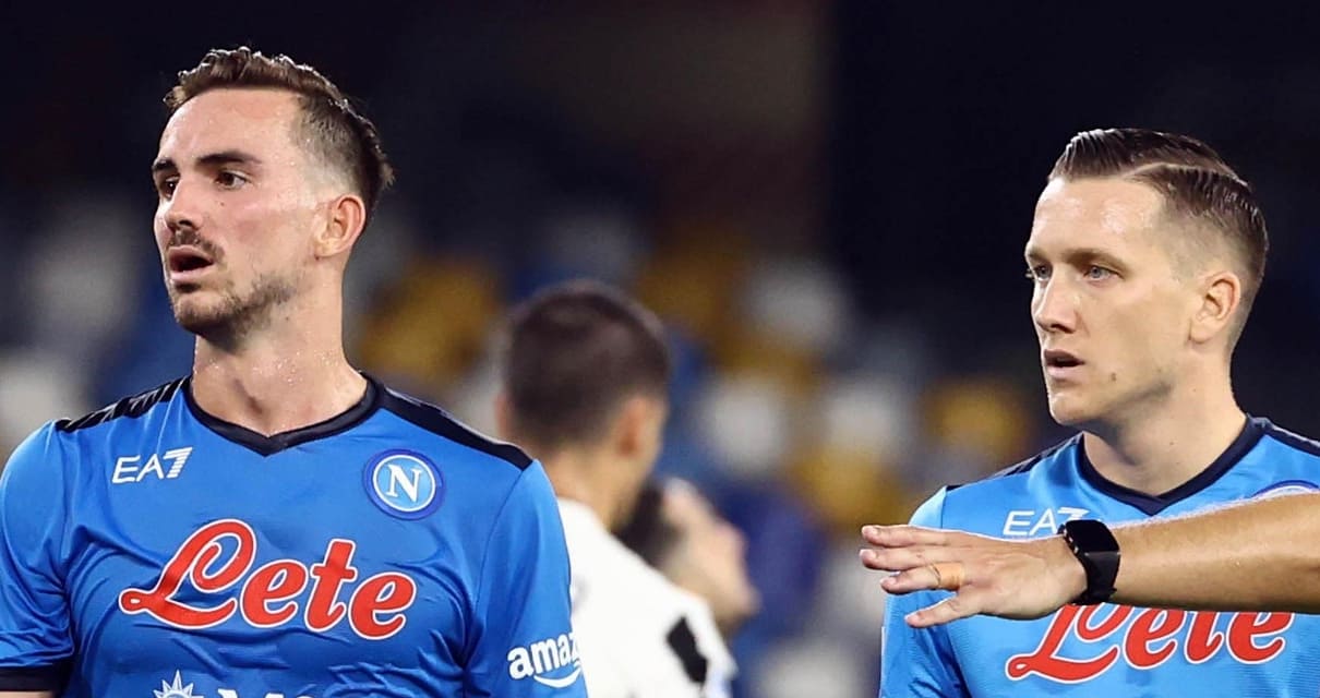 Napoli: infortunio meno grave del previsto per l'attaccante esterno