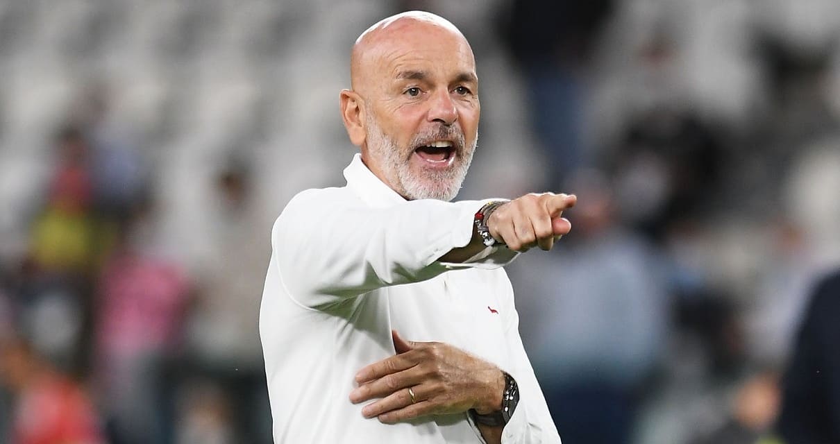 Esercizi atletici e lavoro tecnico per il Milan a Milanello
